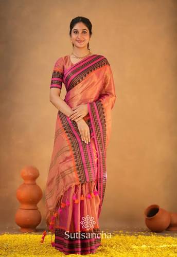 Aarika Splendor